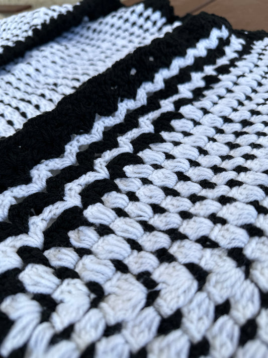 Kuffiyeh Crochet Cardigan
